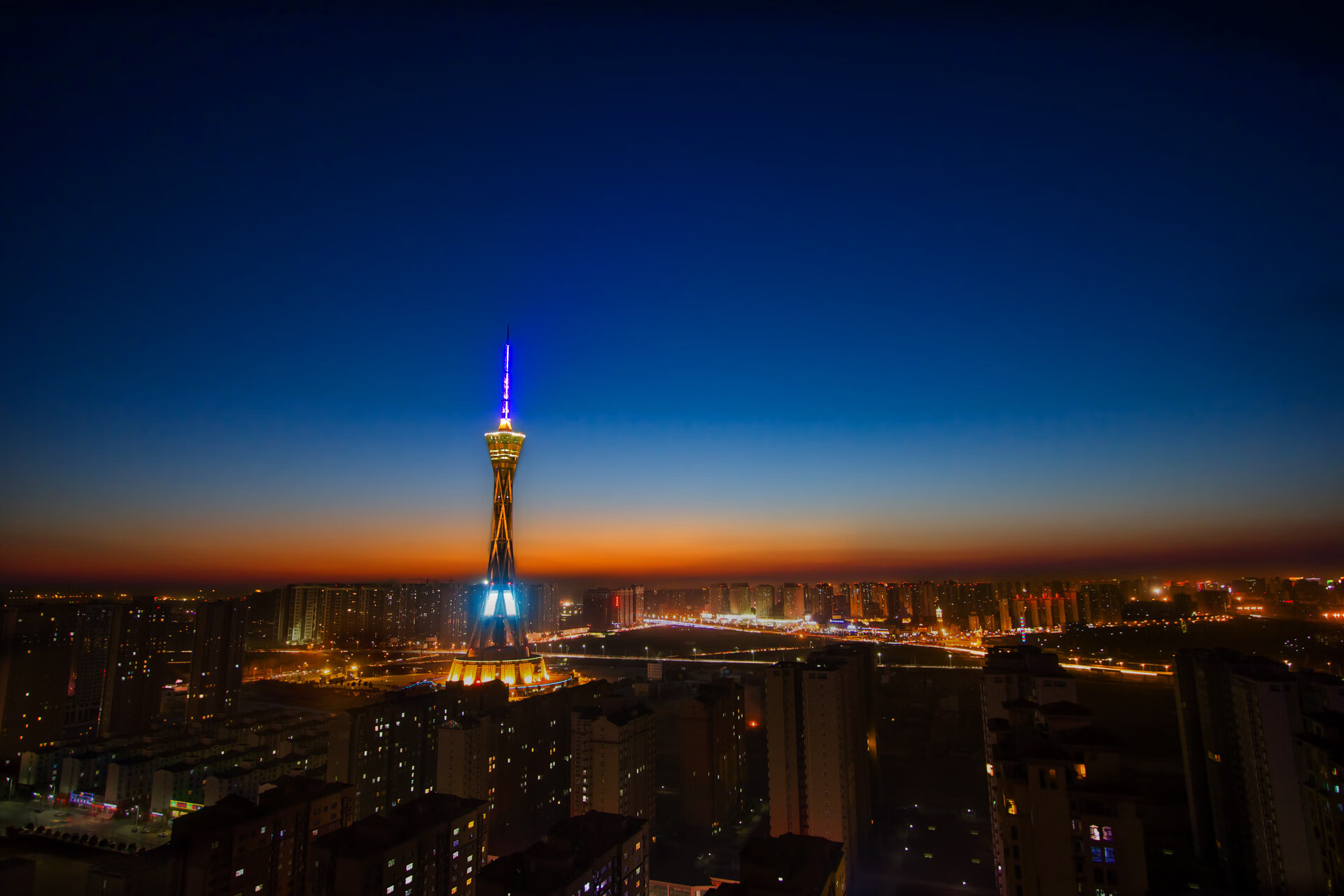 开云官方-美洲杯豪门争锋：抗压能力与战术应变的考验